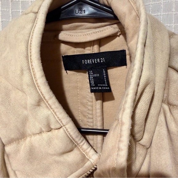 Forever 21 Beige Quilted Jacket - Picture 3 of 5
